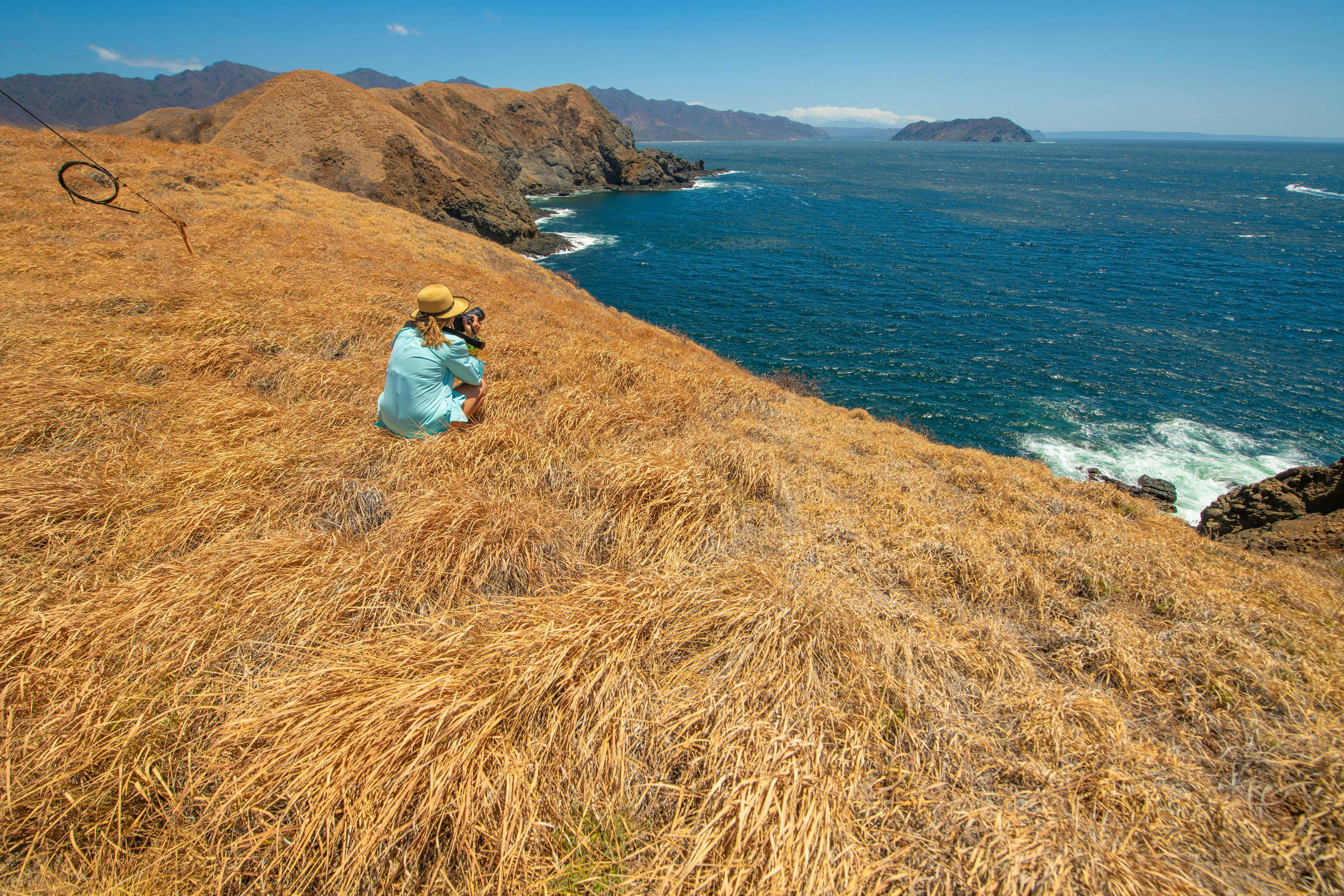 A guest out on a photo expedition in Islas Murciélagos, Costa Rica